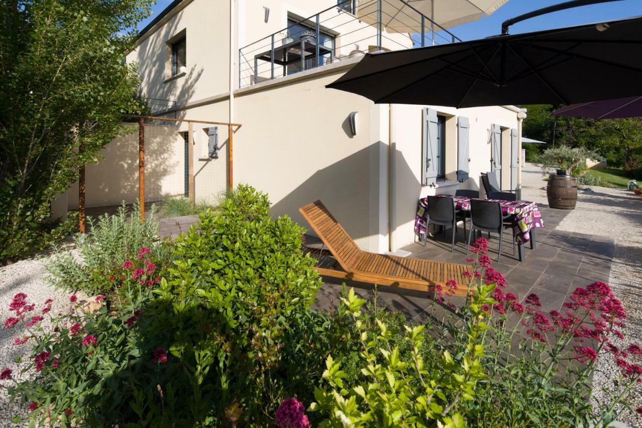 Ferienwohnung Domaine L'Ancien Vignoble Saint-Julien-de-Lampon Exterior foto